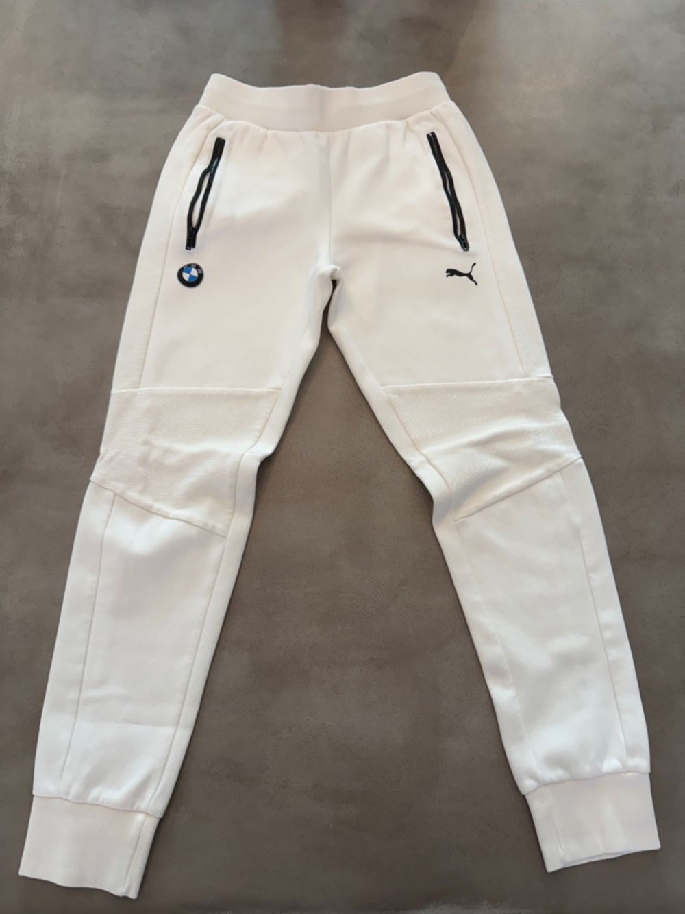 😎 Puma White Men's Joggers with Black Accents